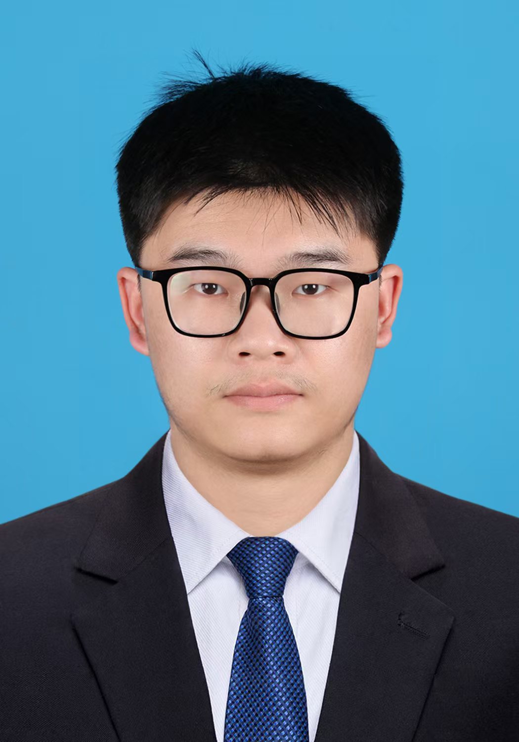 24级硕士 黄河