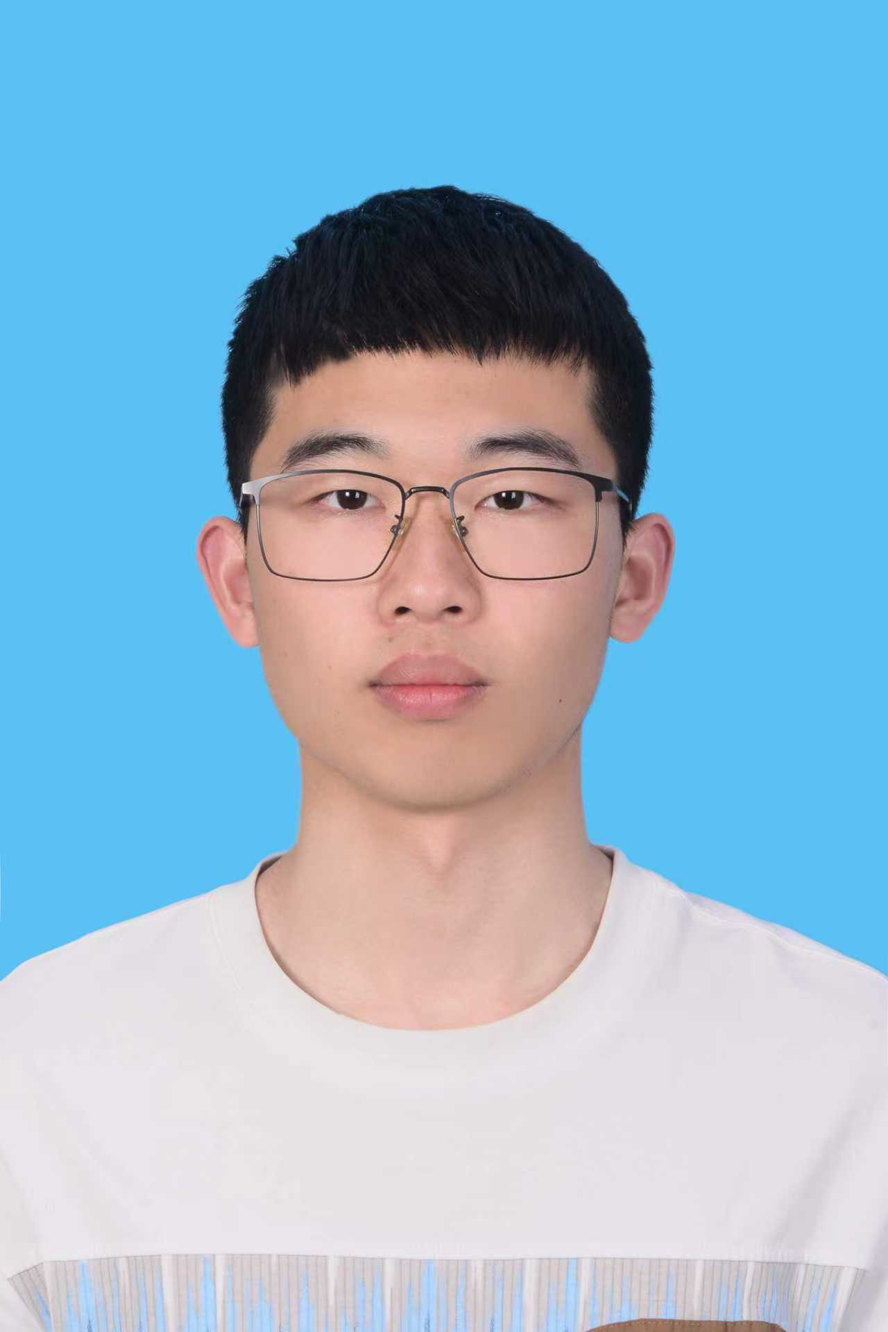 25级硕士 张家庆
