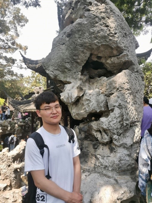 22级硕士 甘山
