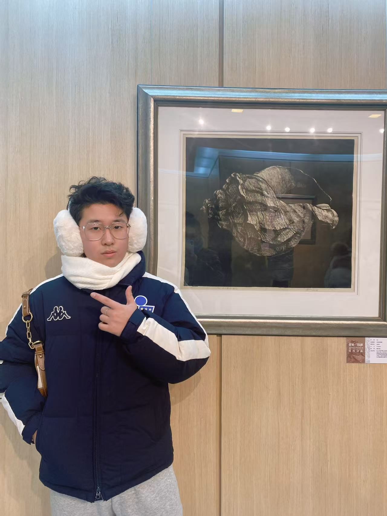 24级硕士 何振豪