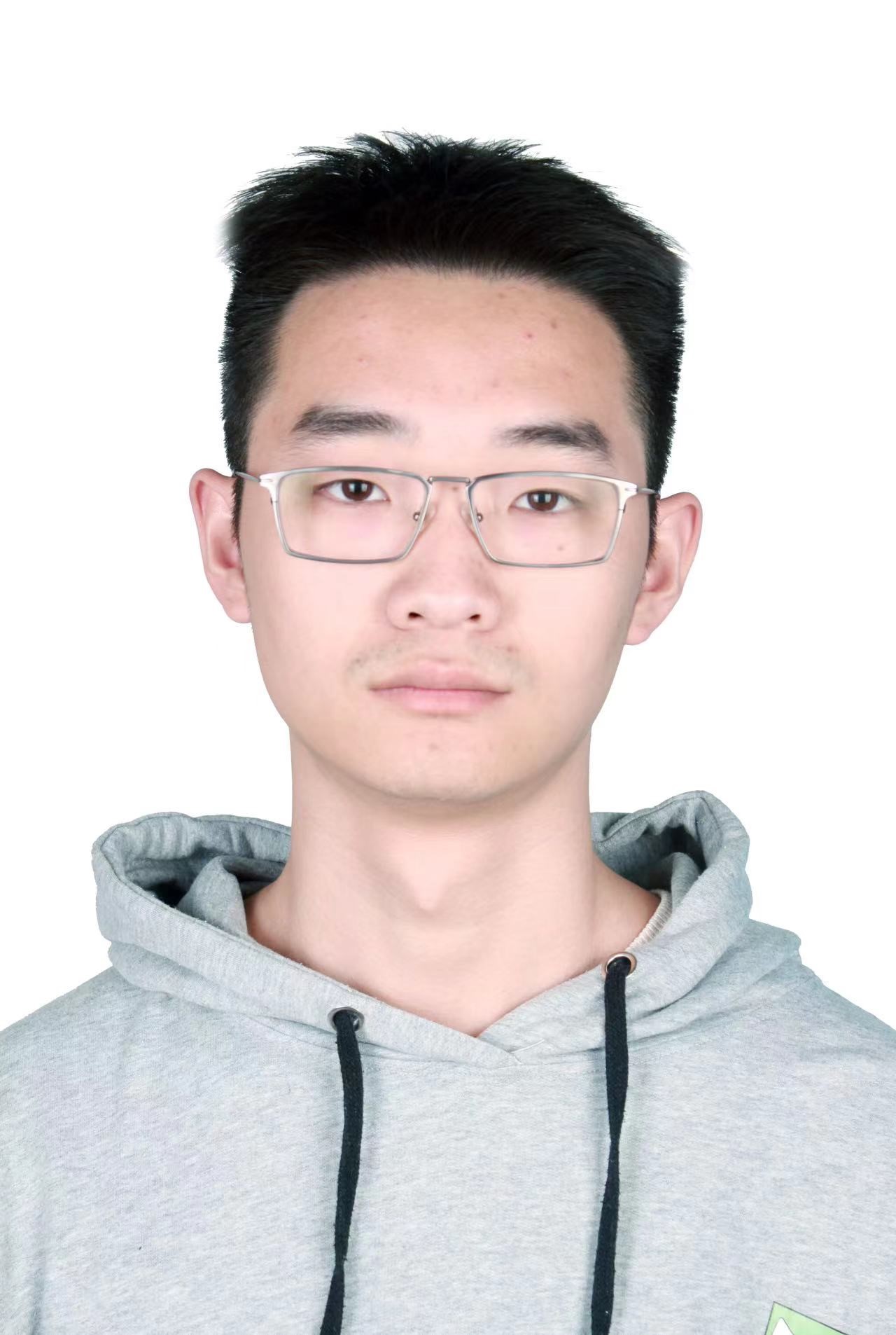 22级硕士 吴逸