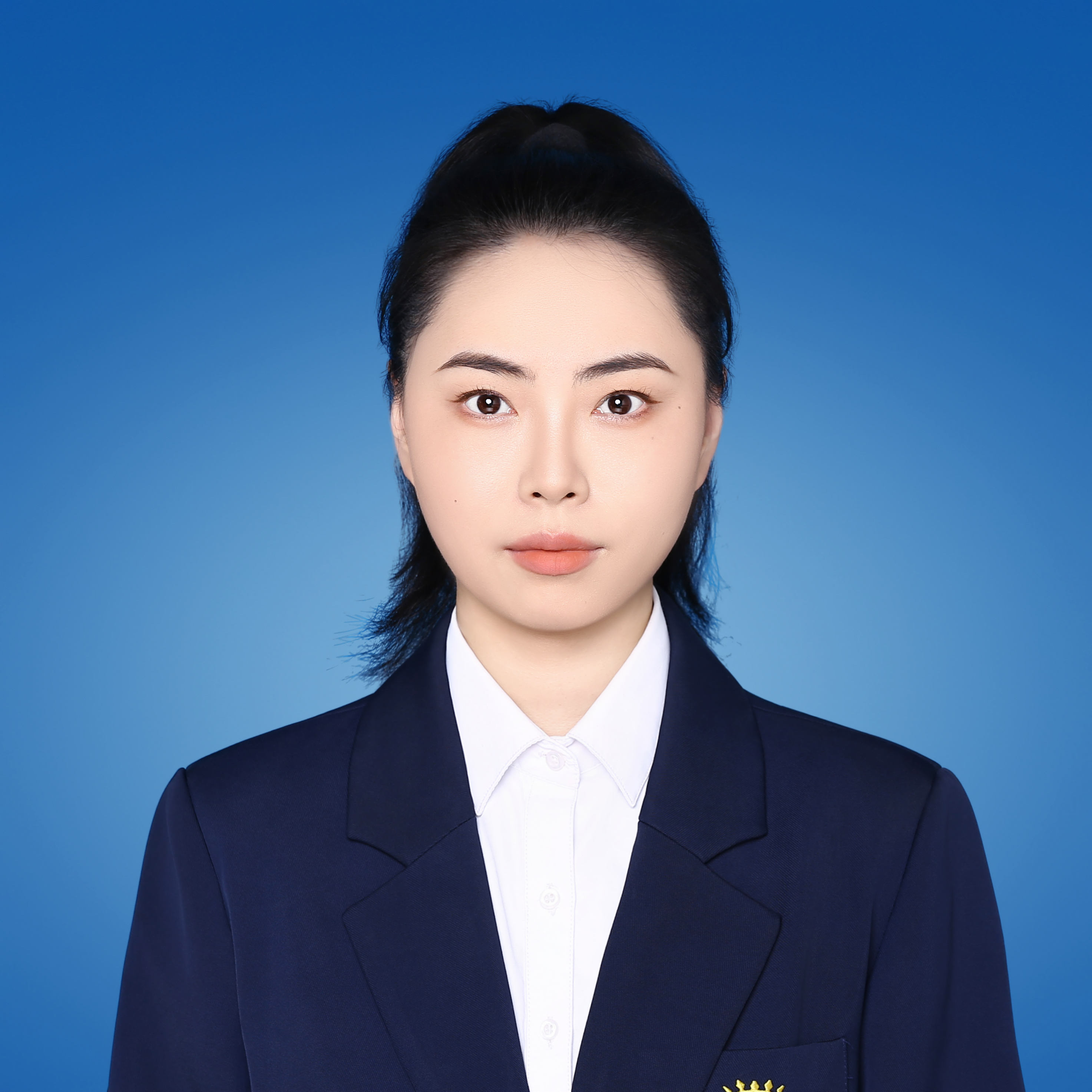 26级博士 张梦菲