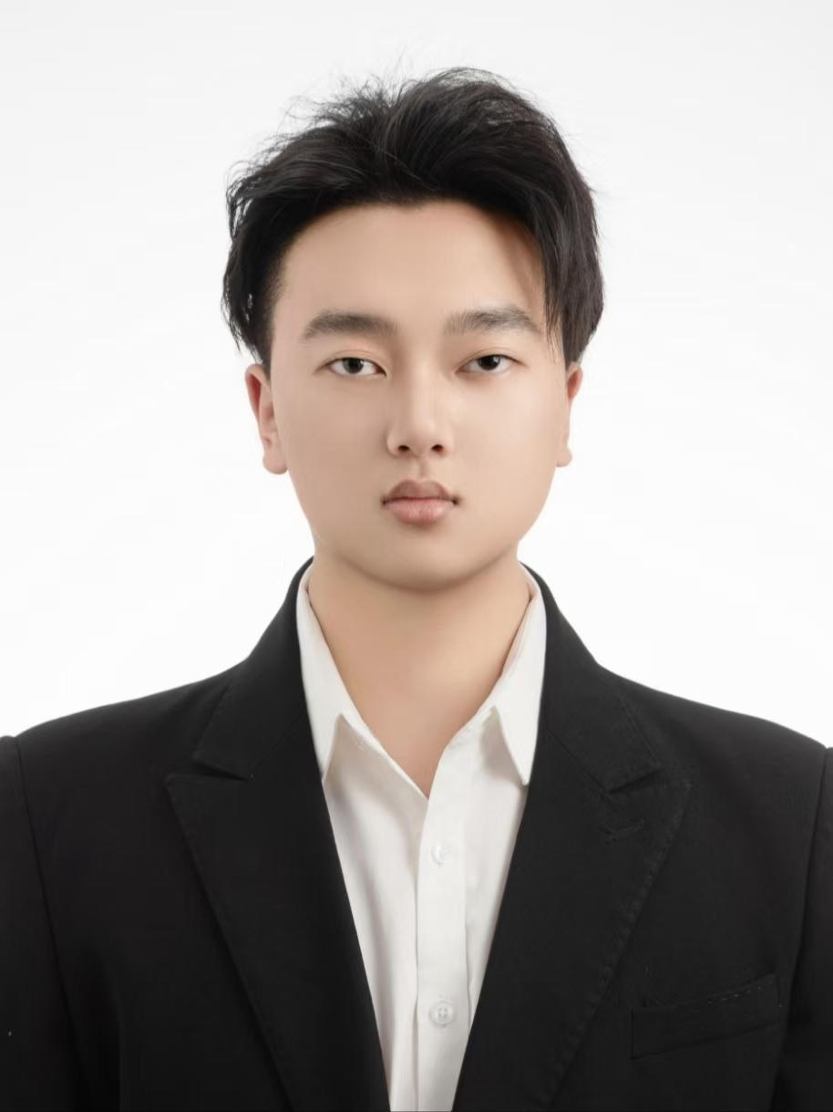 25级硕士 杨睦迪