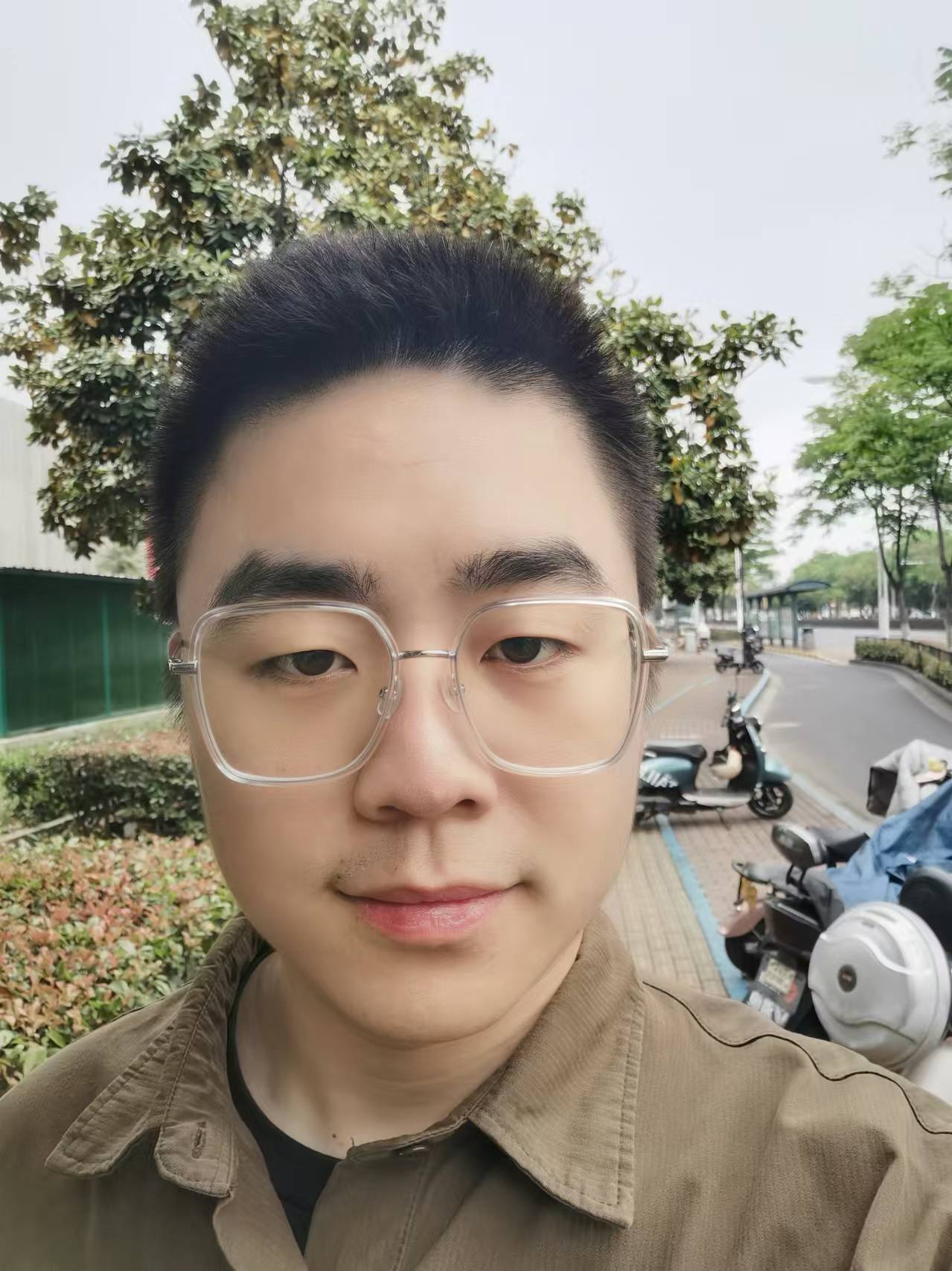 24级硕士 胡光宗