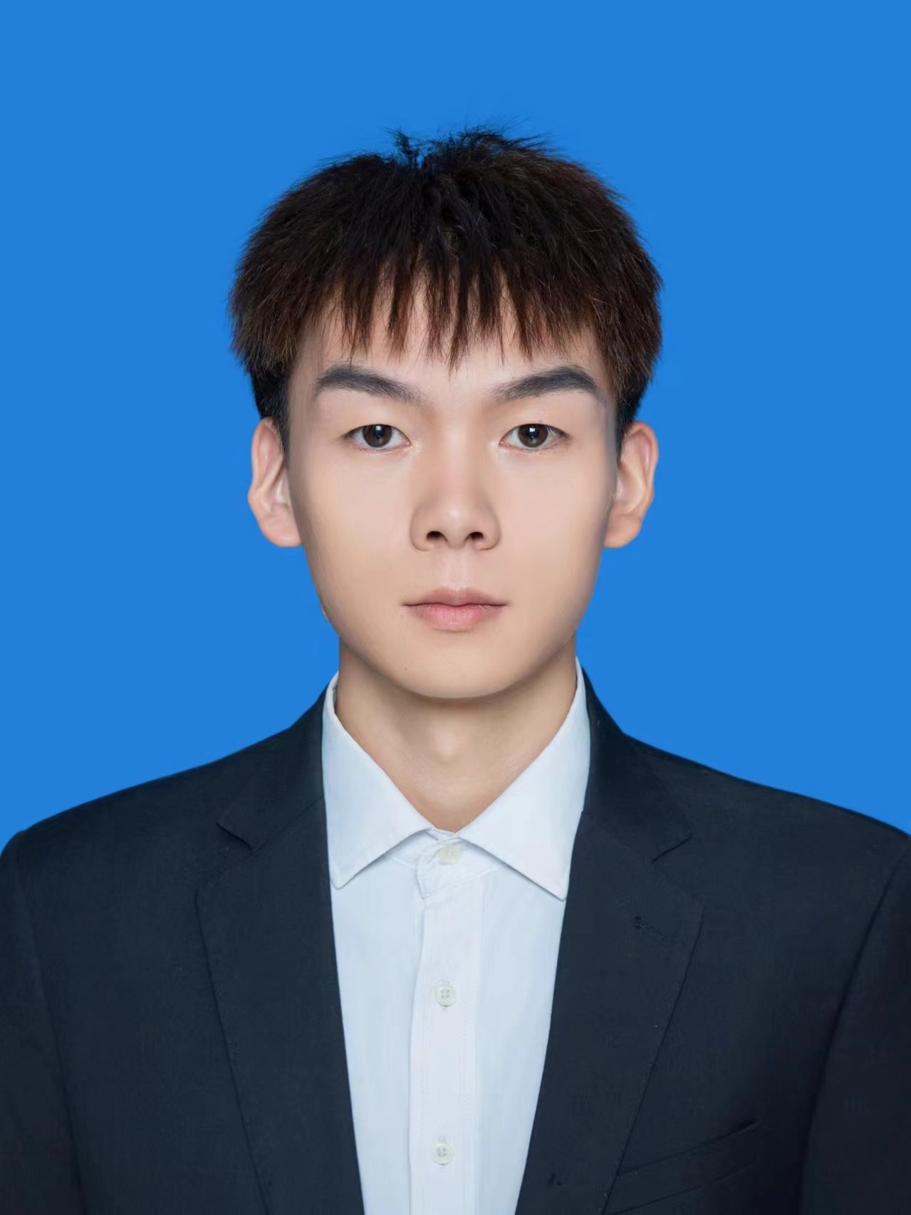 24级硕士 李京城