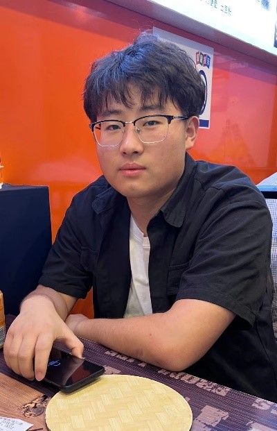 22级硕士 周易承